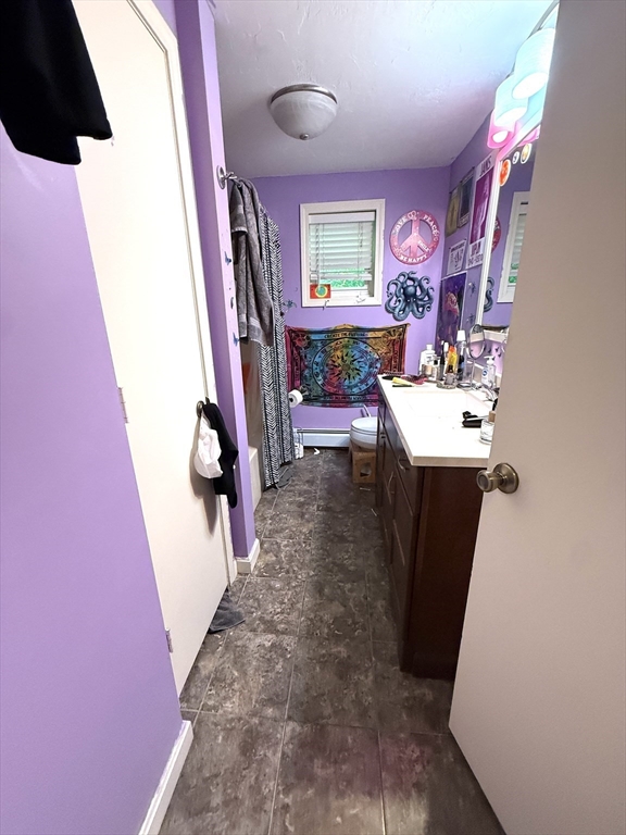 199 Perry Ave 10
