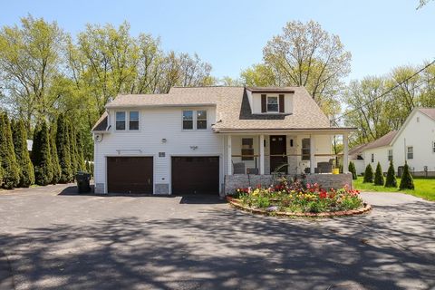 Photo of 11 Hampton St, Auburn, MA 01501 (MLS # 73513774)