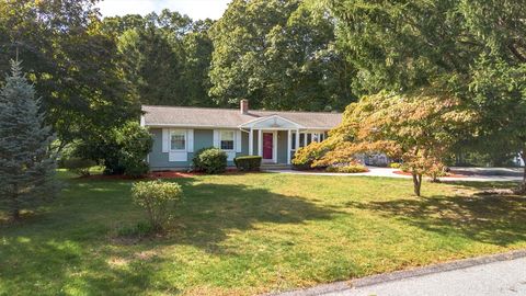 23 Colonial Way Rehoboth MA 02769