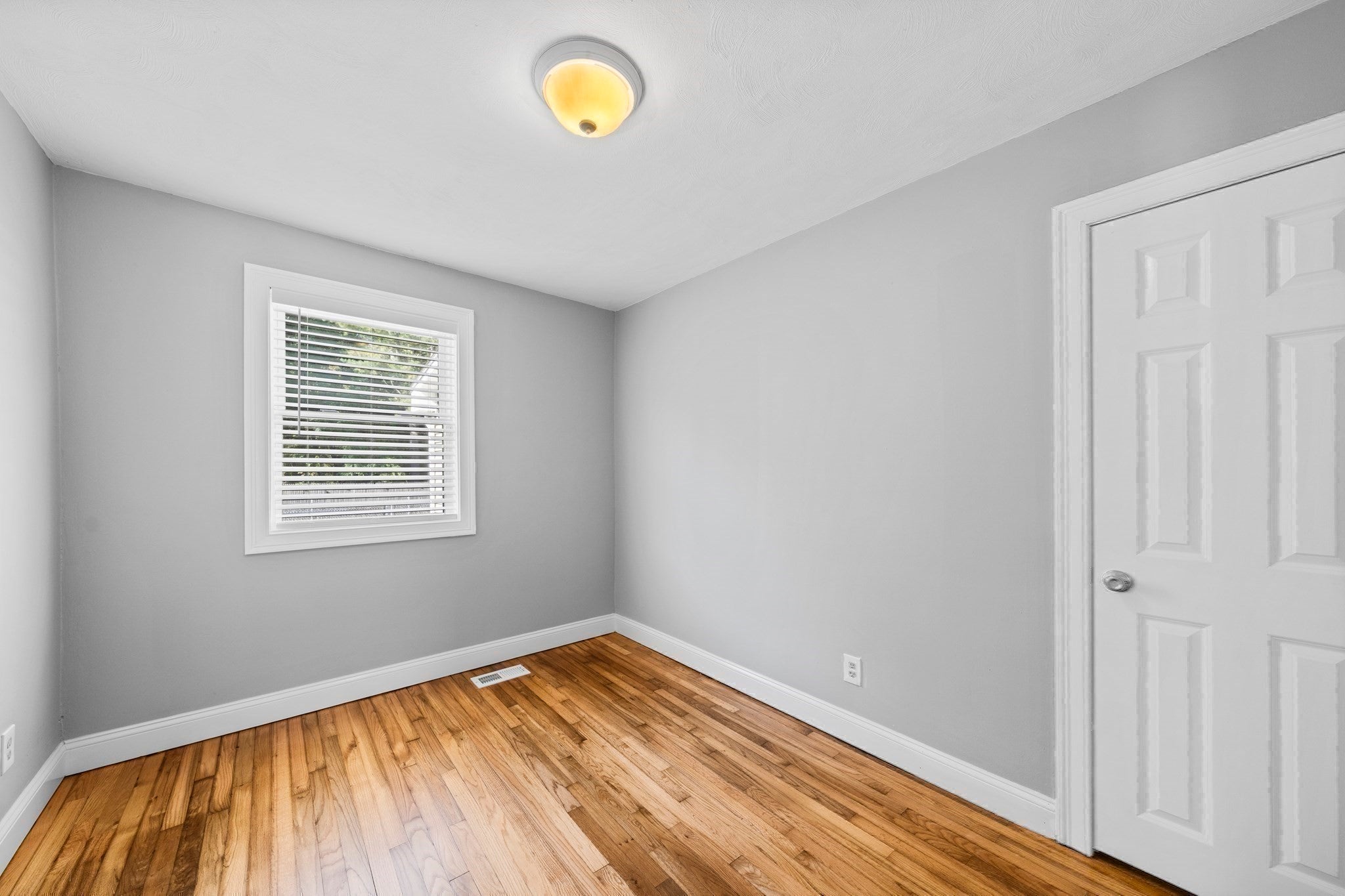 42 Holland Dr, East Longmeadow, MA, 42 Holland Dr, East Longmeadow, MA Photo #16