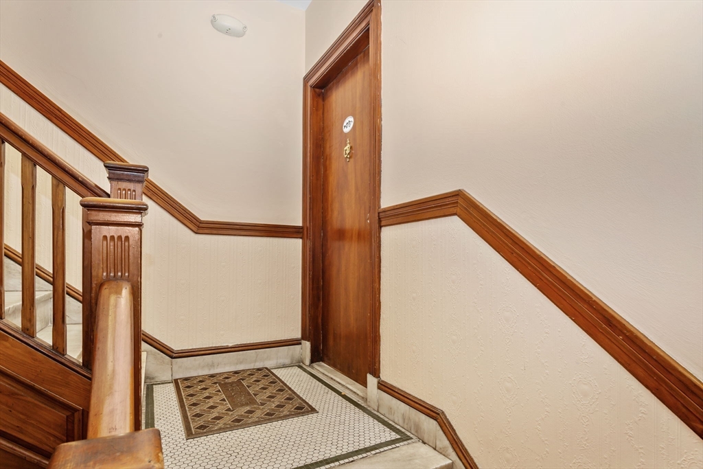 132 Sewall Ave B