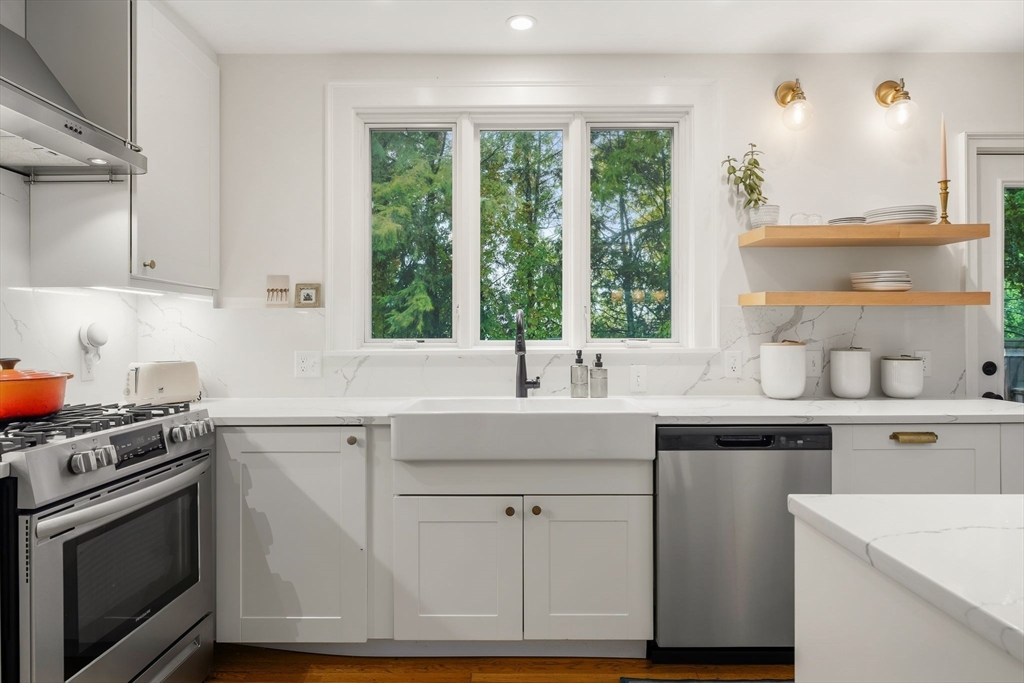 Belmont, Massachusetts 02478, United States, 4 Bedrooms Bedrooms, ,3 BathroomsBathrooms,Residential,Active,227861