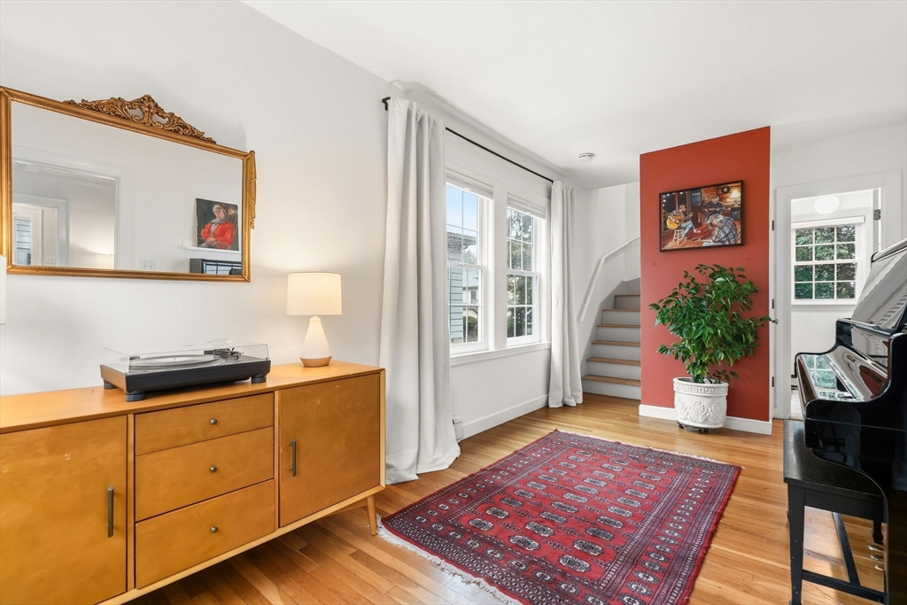 Belmont, Massachusetts 02478, United States, 4 Bedrooms Bedrooms, ,3 BathroomsBathrooms,Residential,Active,227861