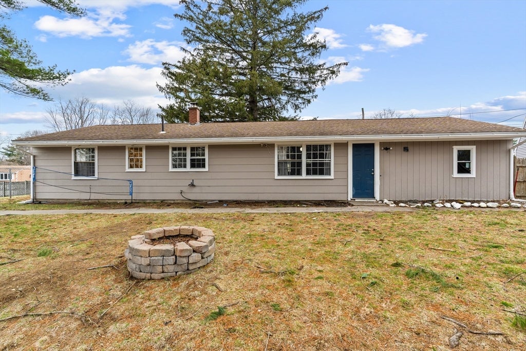 529 Howard St, Brockton, MA Photo #17