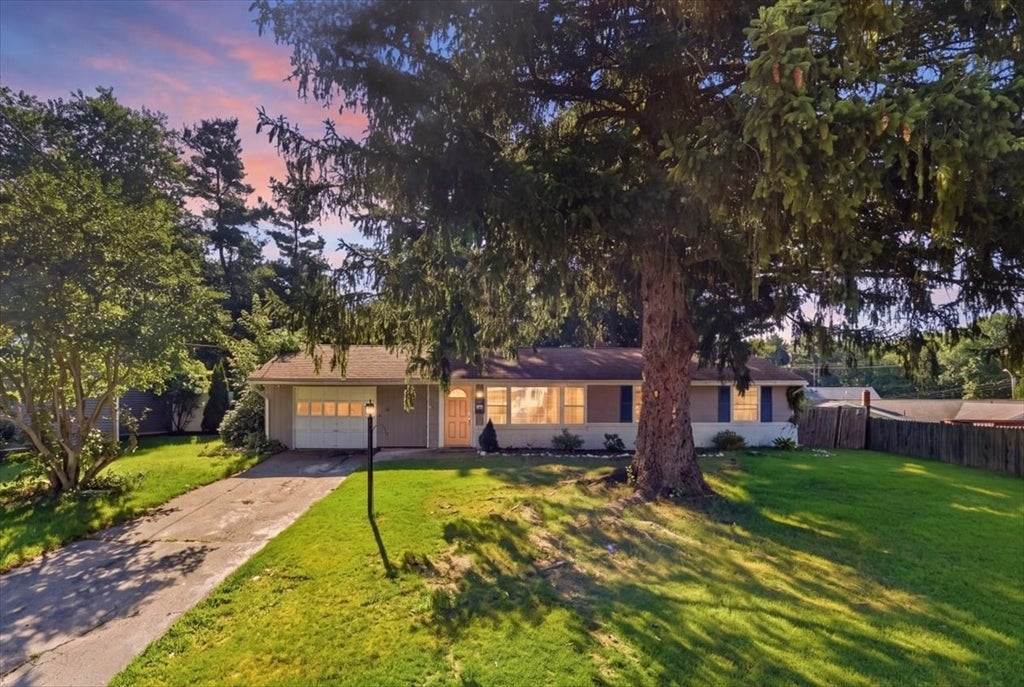 Photo of 529 Howard St, Brockton, MA