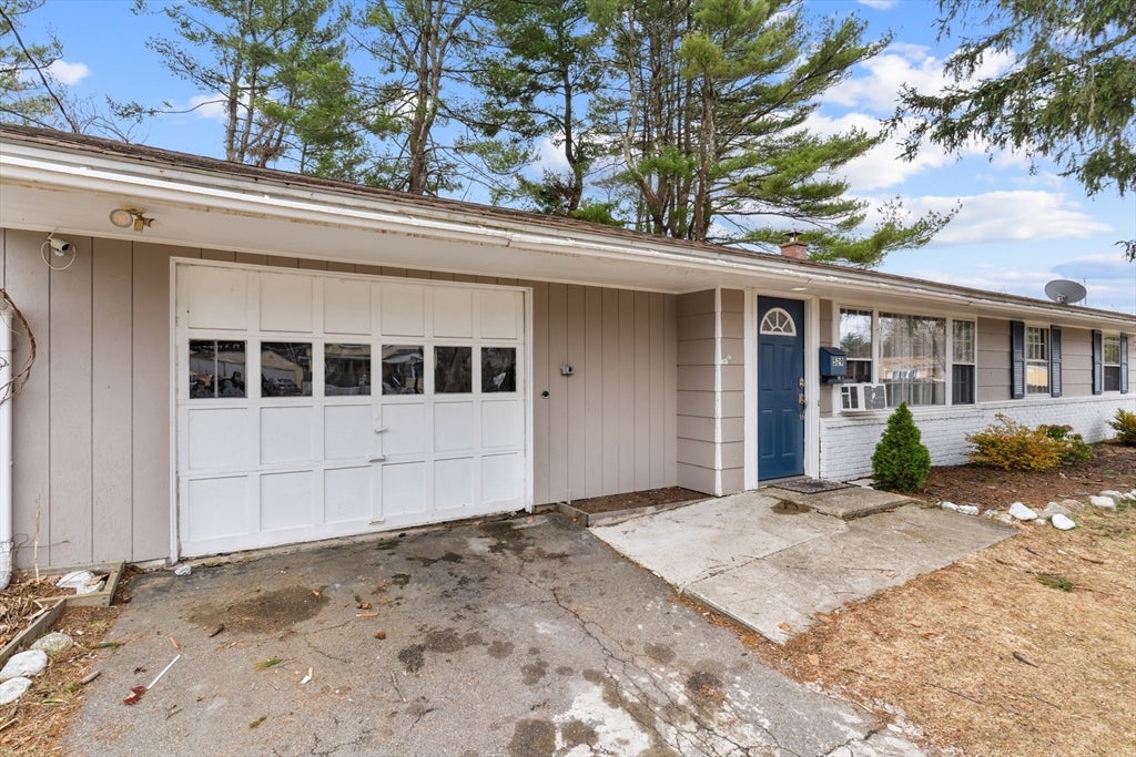 529 Howard St, Brockton, MA Photo #15
