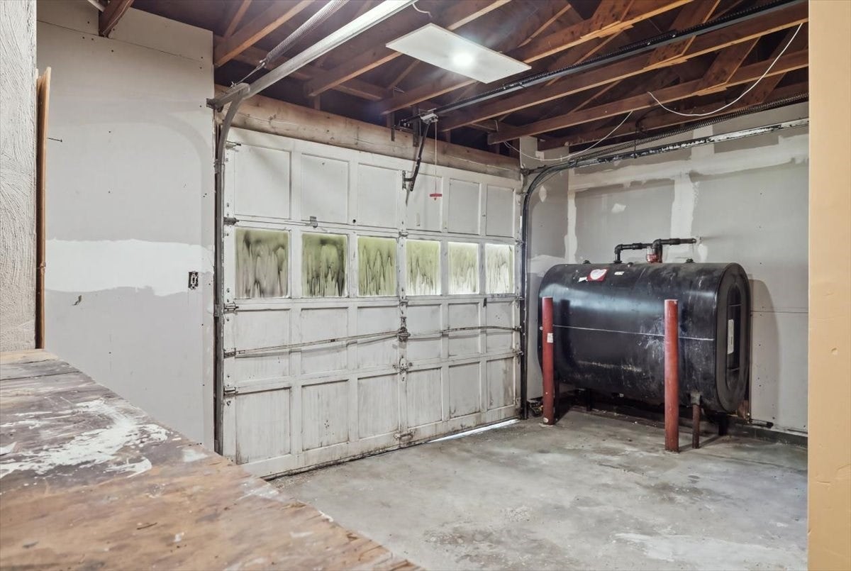 529 Howard St, Brockton, MA Photo #16