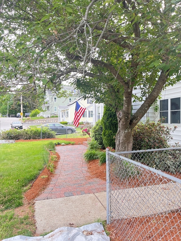 45 Hayes Ave - Photo 4