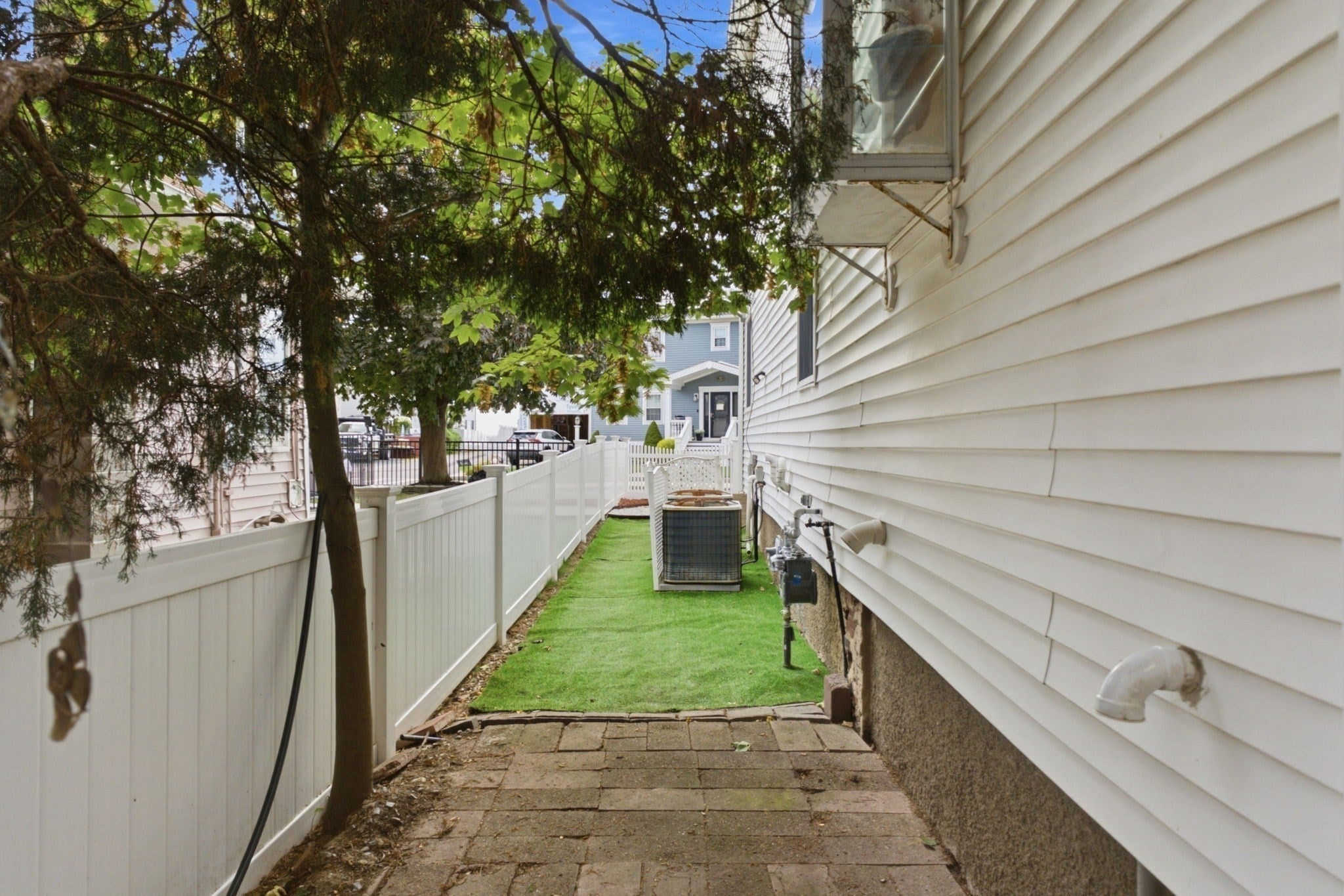 35 Triton Ave, Winthrop, MA Photo #27