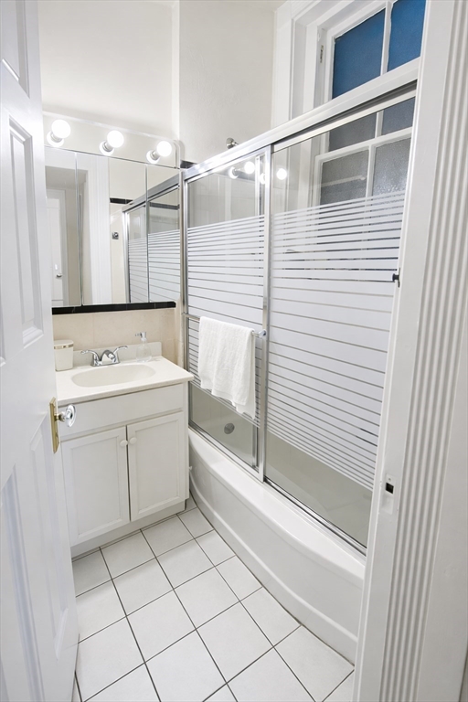 271 Dartmouth St 4K