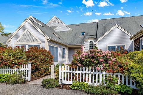 Condominium in Mashpee MA 83 Blue Spruce Way.jpg