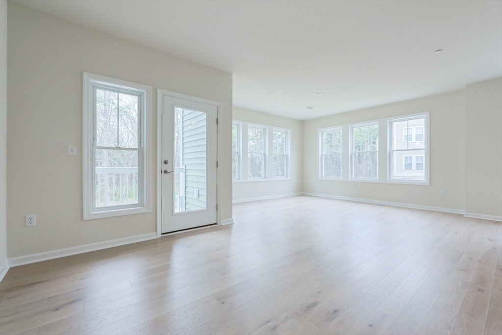 4 Winslow Lane #213, Grafton, MA Photo #9