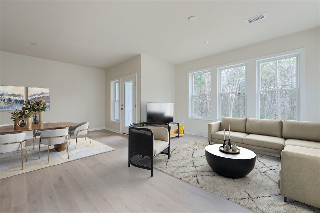 4 Winslow Lane #213, Grafton, MA Photo #8