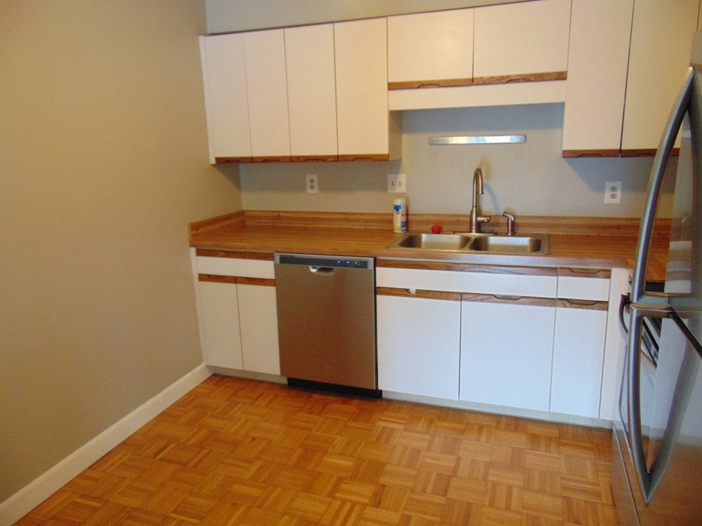 200 Cove Way 313