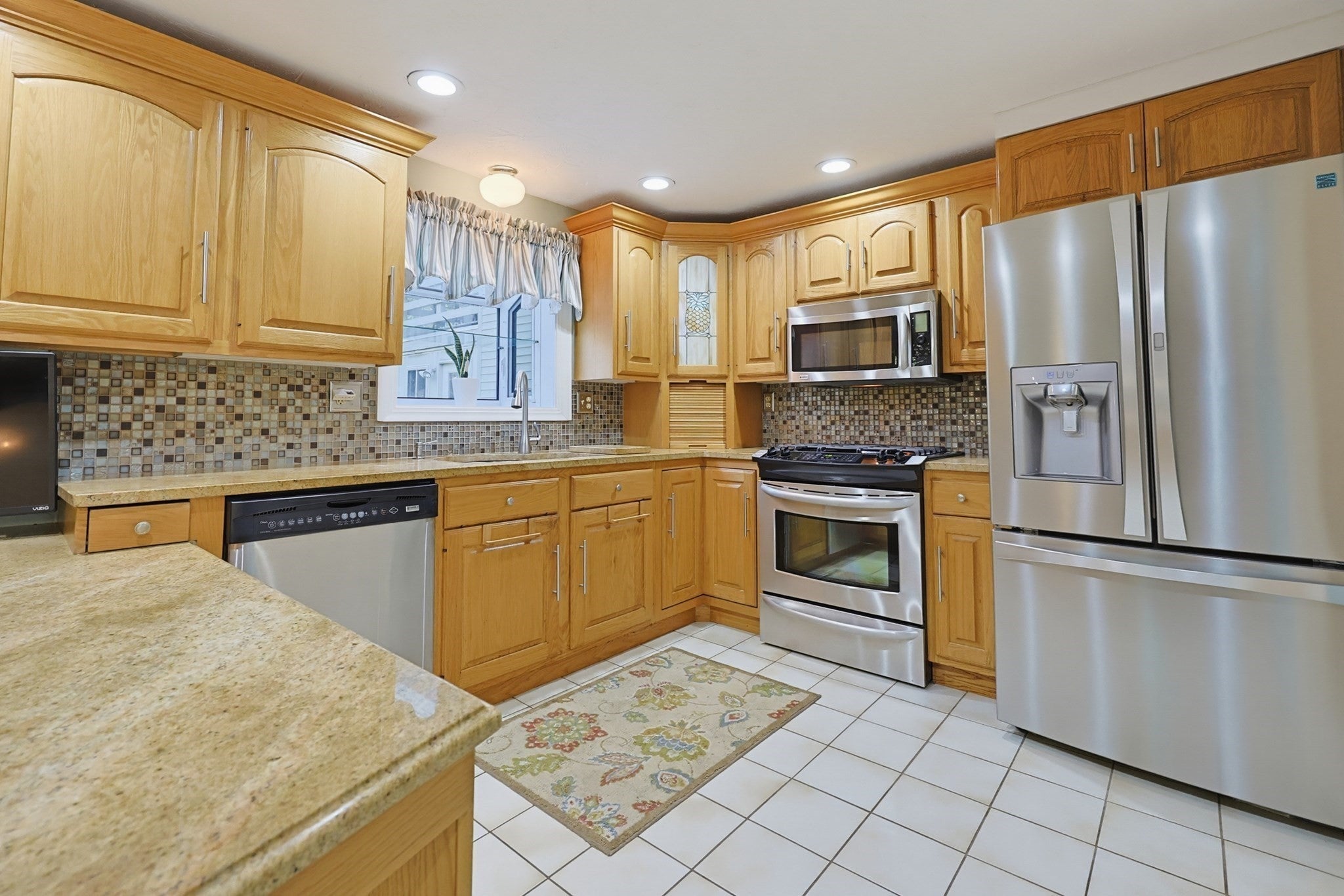 35 Union Sq #35, Randolph, MA, 35 Union Sq #35, Randolph, MA Photo #14