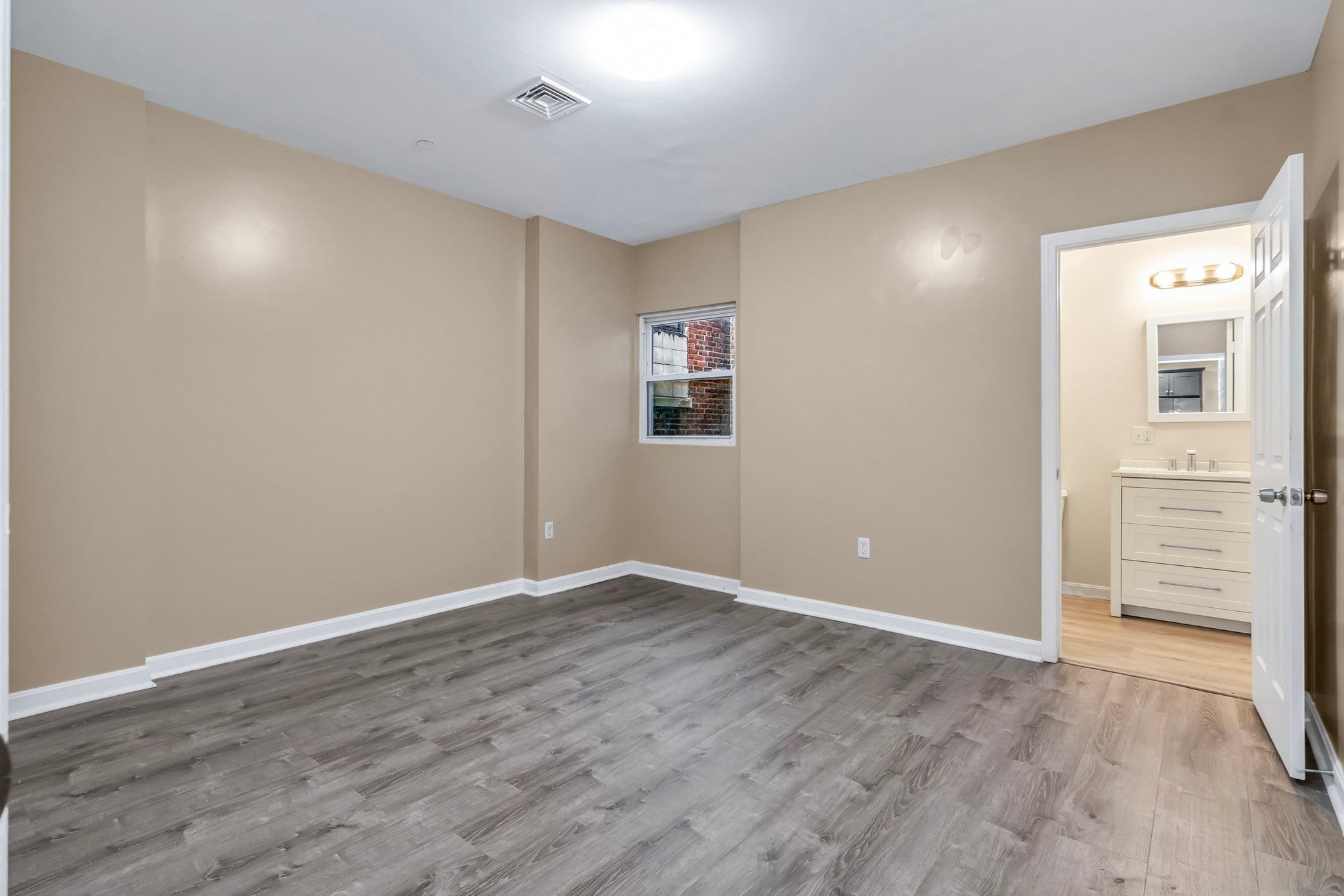 202 Broadway 2-3