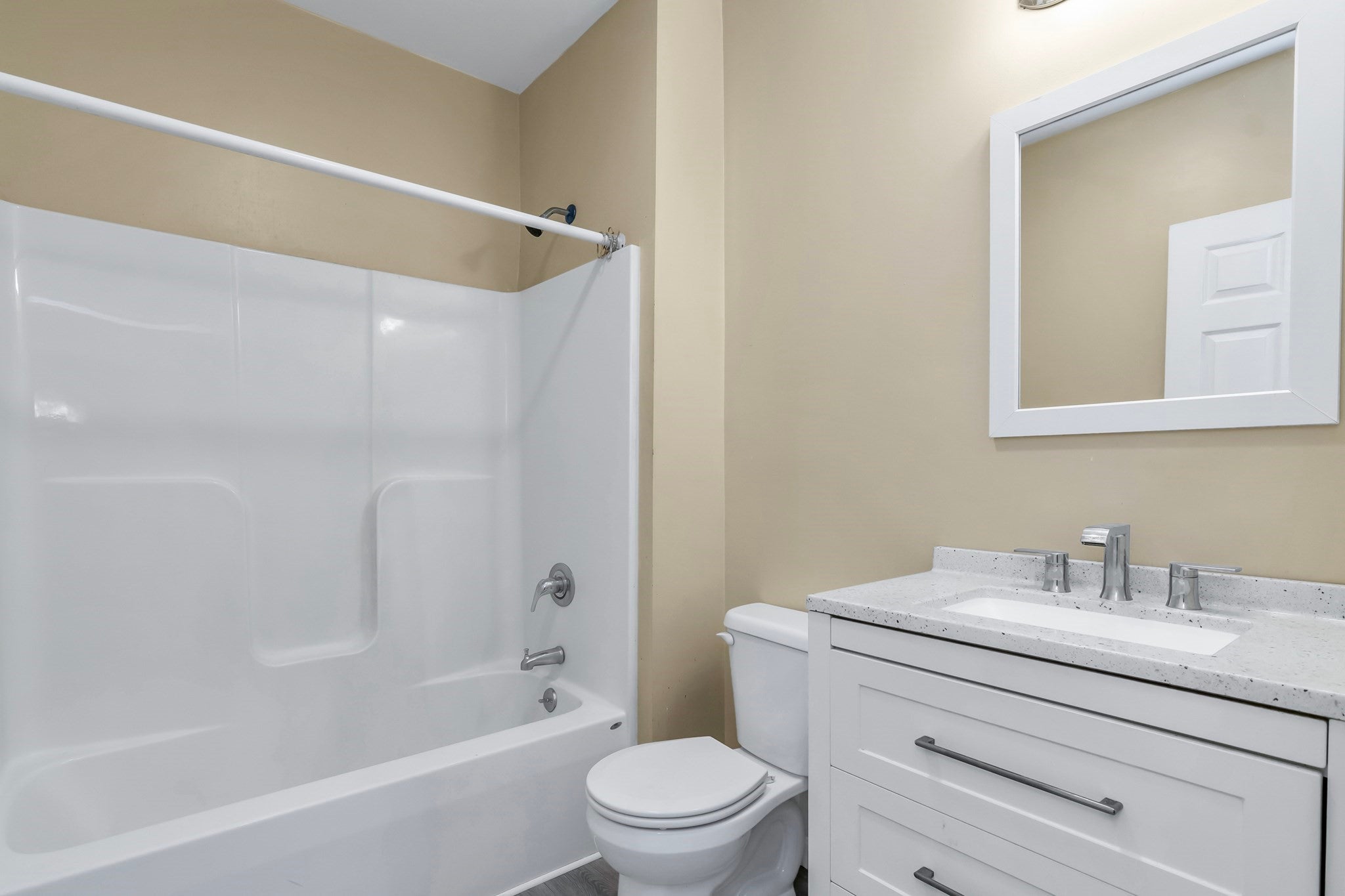 202 Broadway #2-3, Lawrence, MA, 202 Broadway #2-3, Lawrence, MA Photo #10