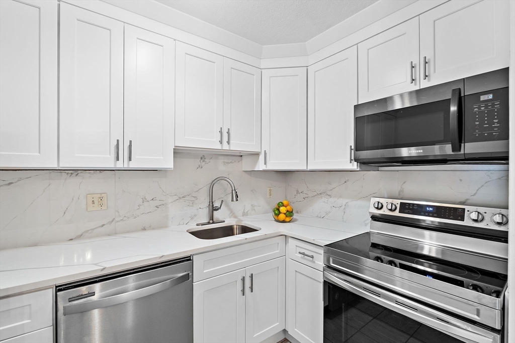 110 Boston Post Rd. E RD #8, Marlborough, MA, 110 Boston Post Rd. E RD #8, Marlborough, MA Photo #7