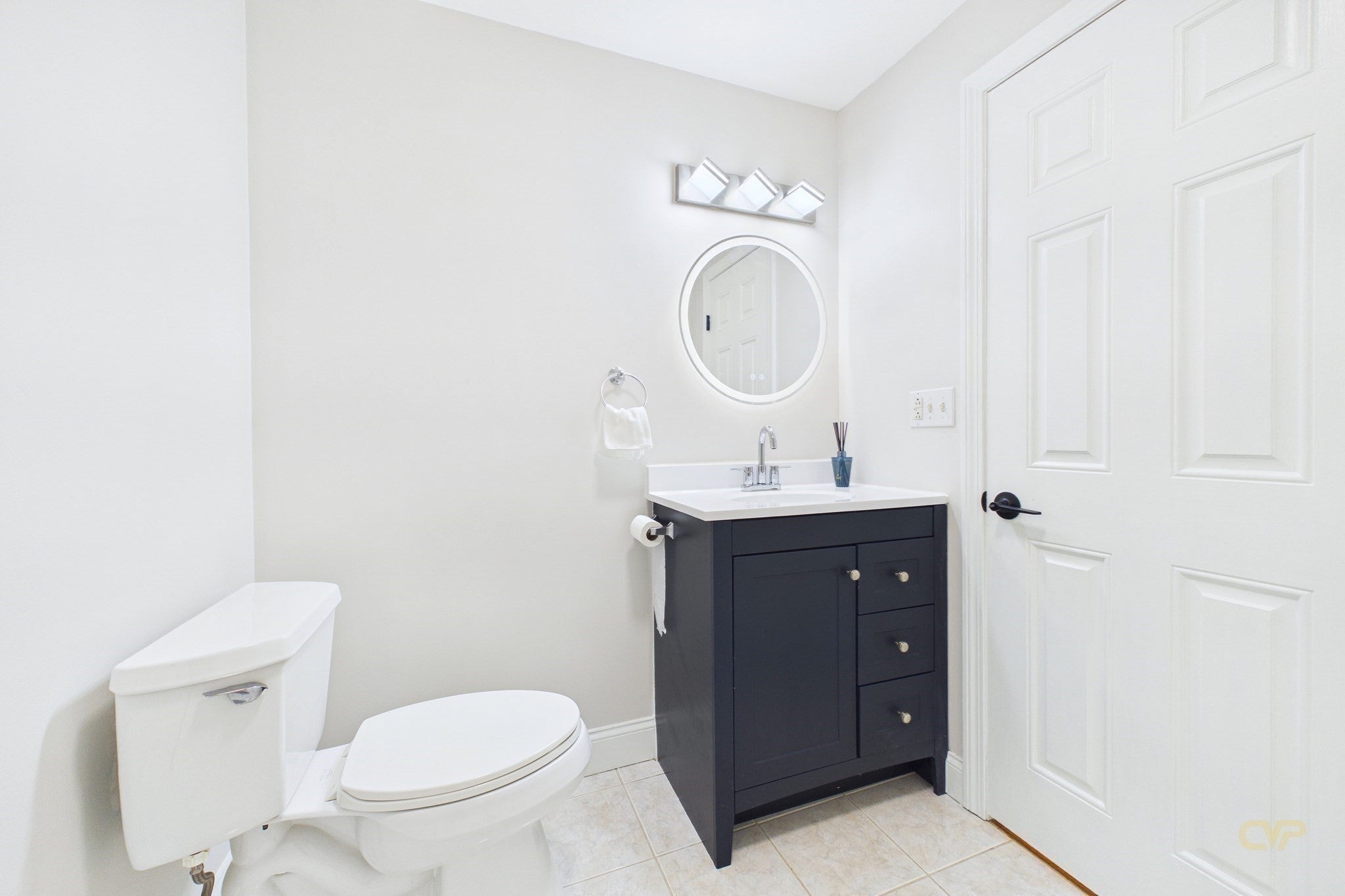 7 Vincent St, Dartmouth, MA Photo #16