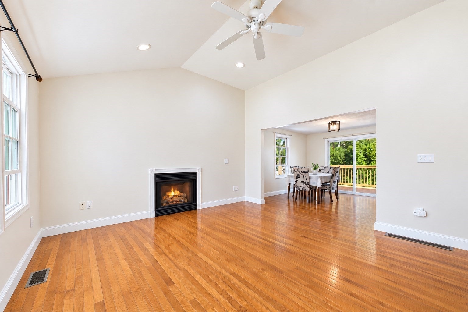 7 Vincent St, Dartmouth, MA Photo #6
