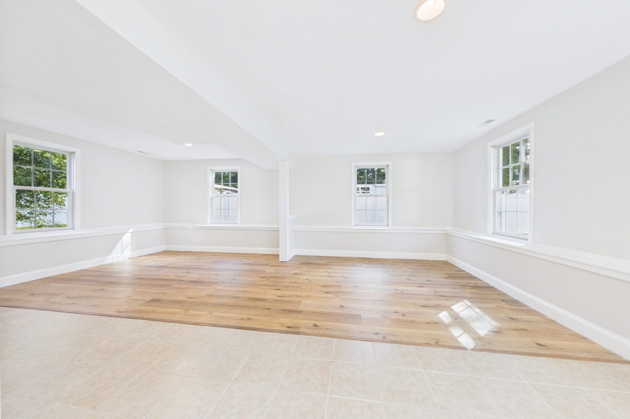 7 Vincent St, Dartmouth, MA Photo #21