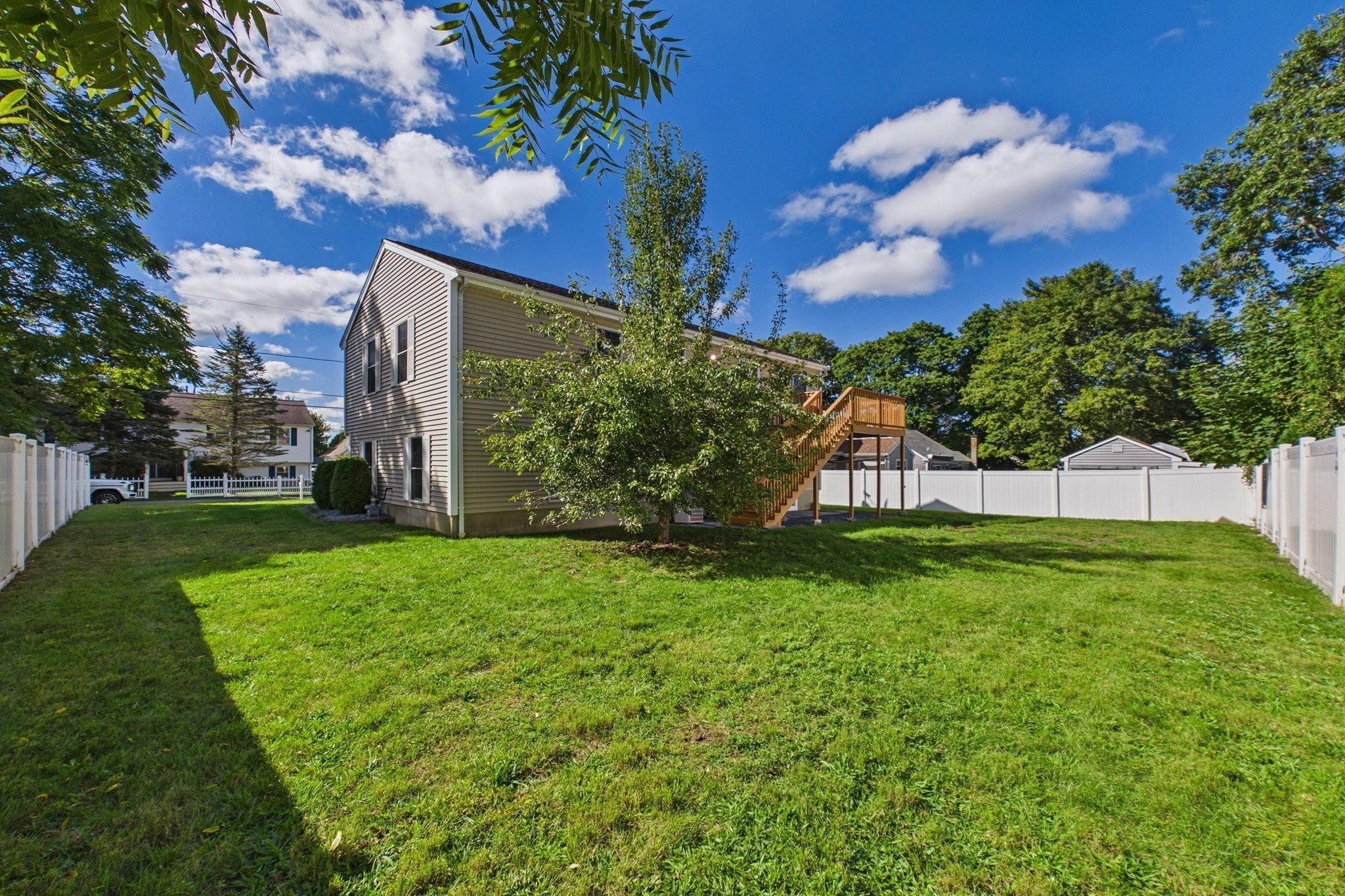 7 Vincent St, Dartmouth, MA Photo #24
