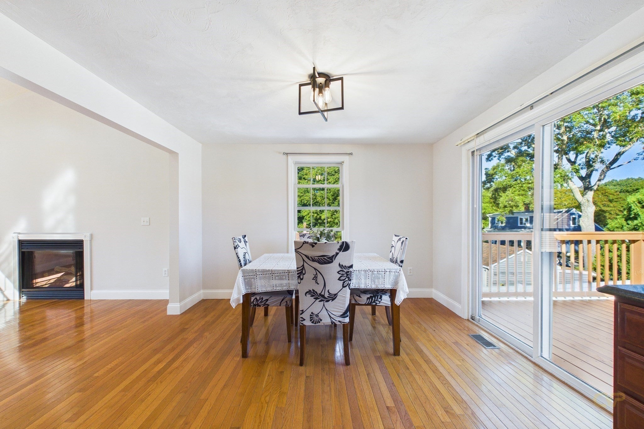 7 Vincent St, Dartmouth, MA Photo #8