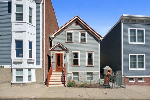 Photo of 430 E 8th St, Boston, MA 02127 (MLS # 73499909)