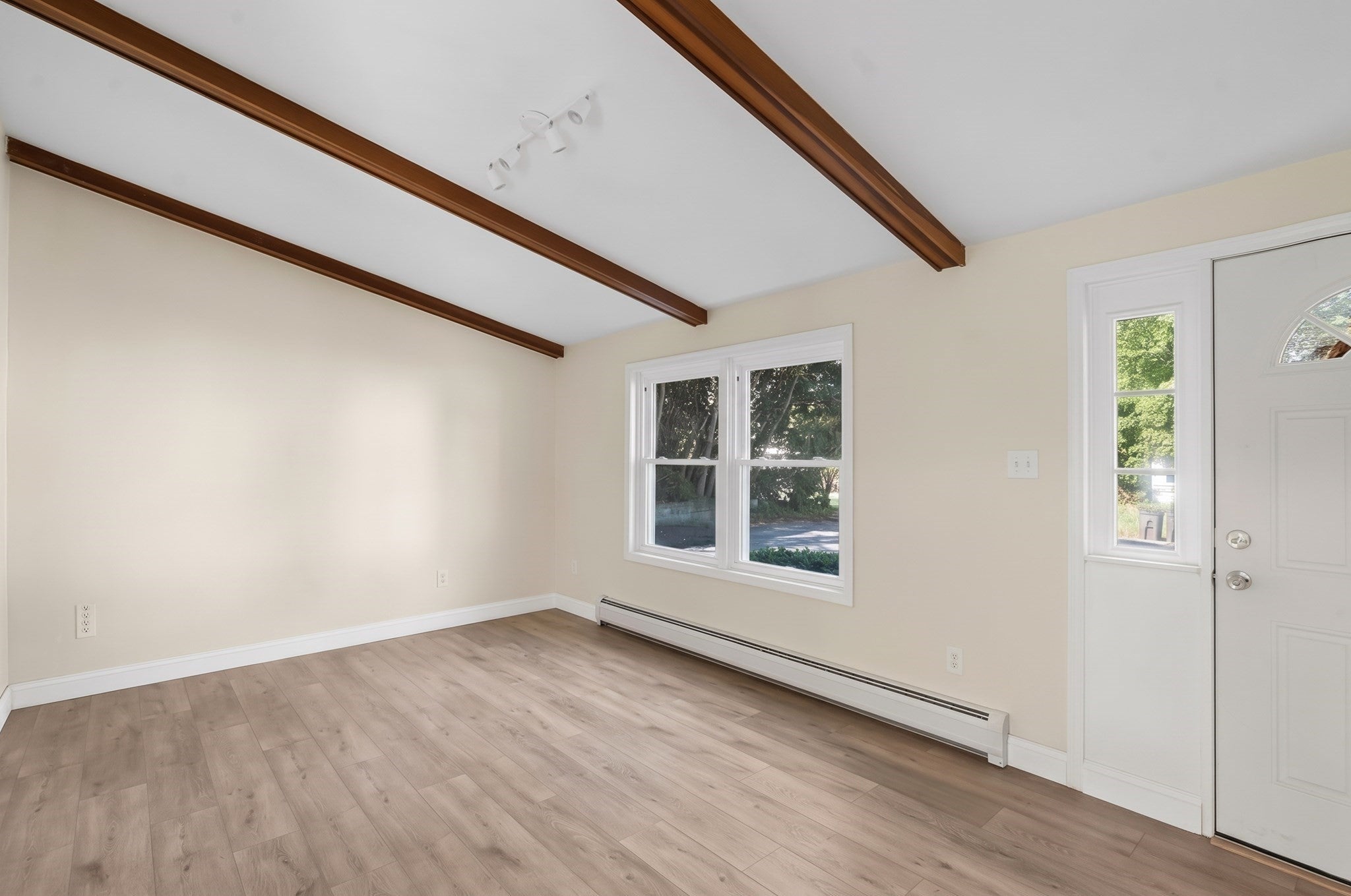 150 Everett Ave