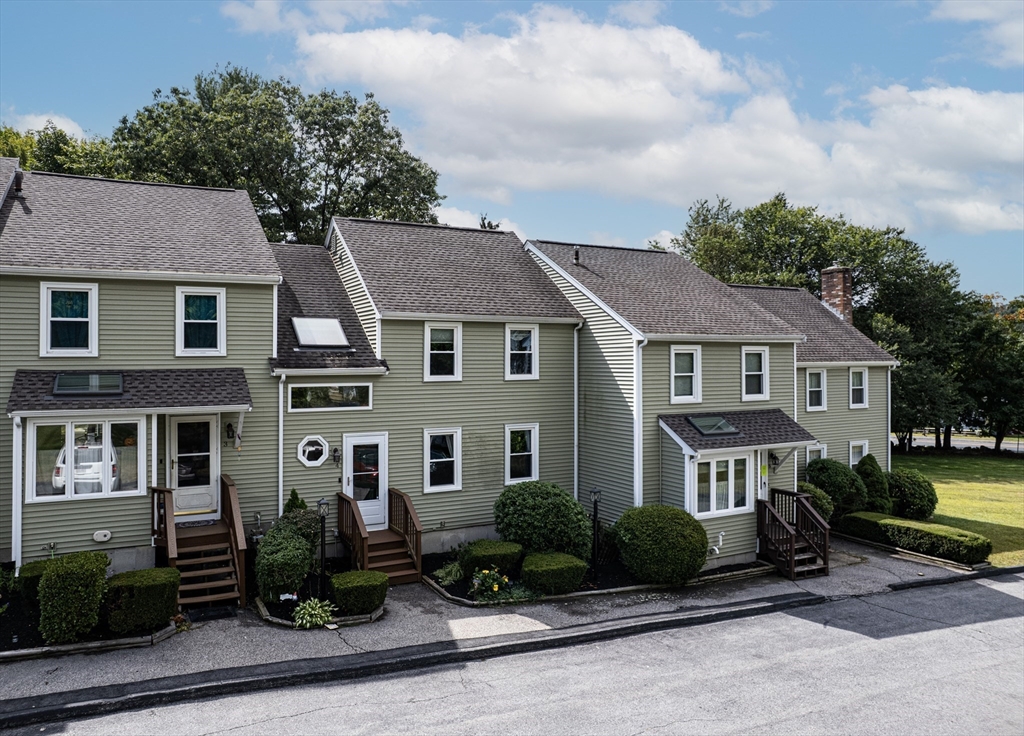 395 Providence Rd 4