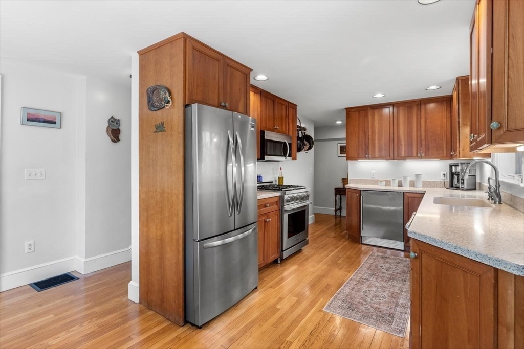 21 Purchase St