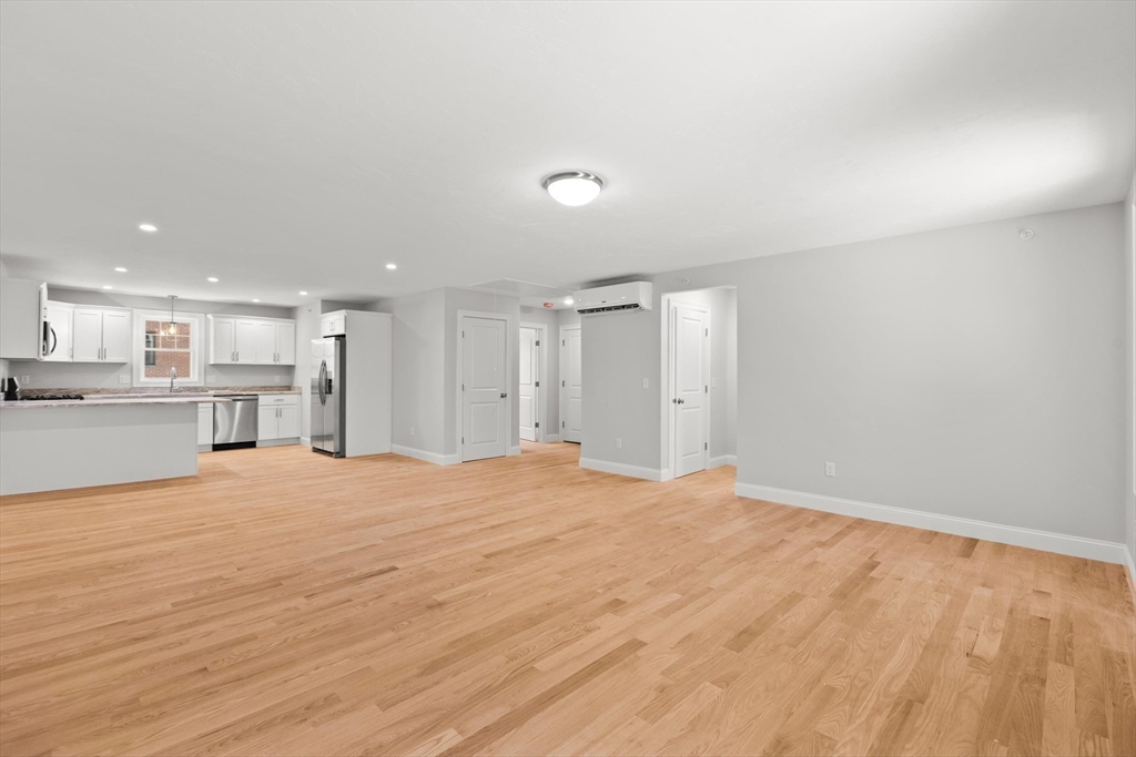 46 Harrison St 5