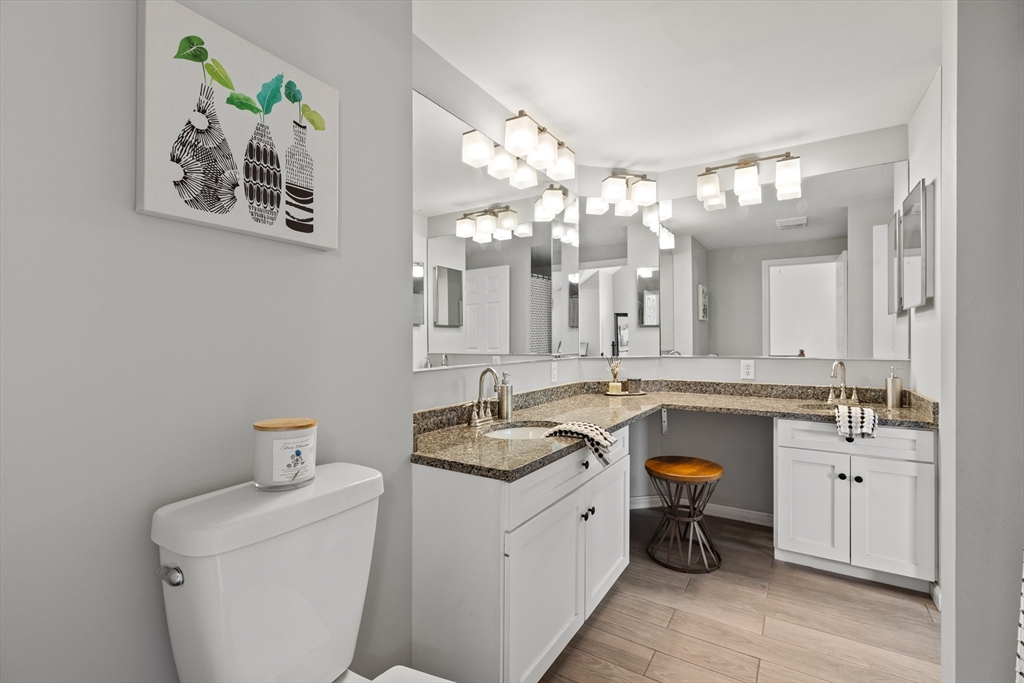 29 Merganser Way #29, Walpole, MA Photo #18