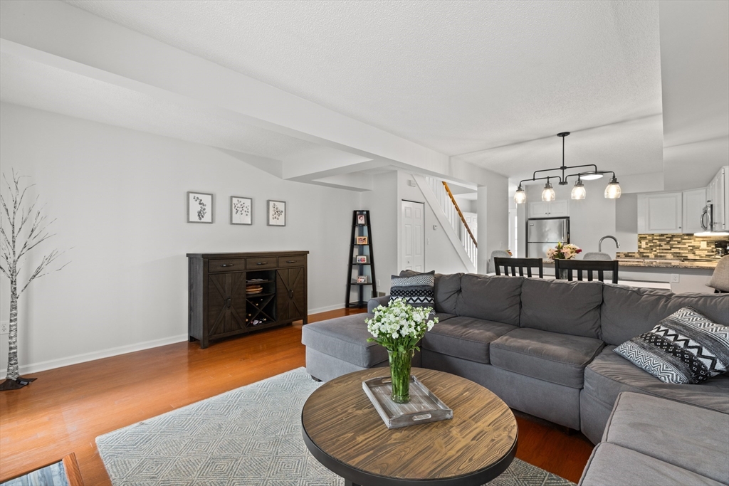 29 Merganser Way #29, Walpole, MA Photo #12