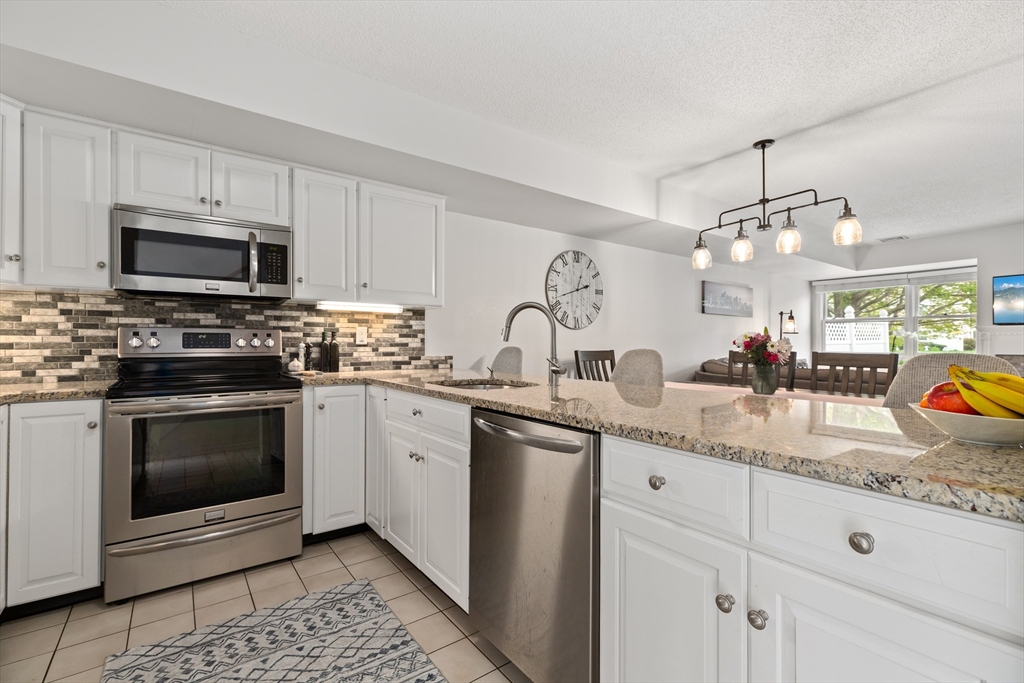 29 Merganser Way #29, Walpole, MA Photo #7