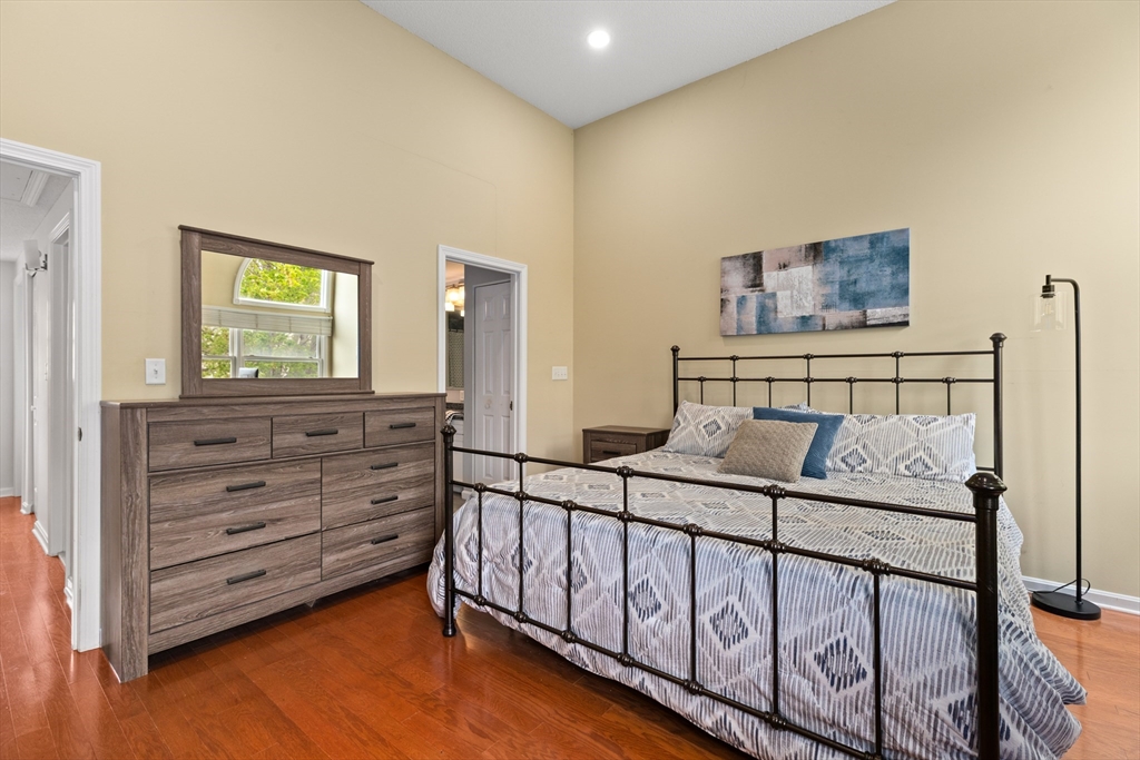 29 Merganser Way #29, Walpole, MA Photo #16