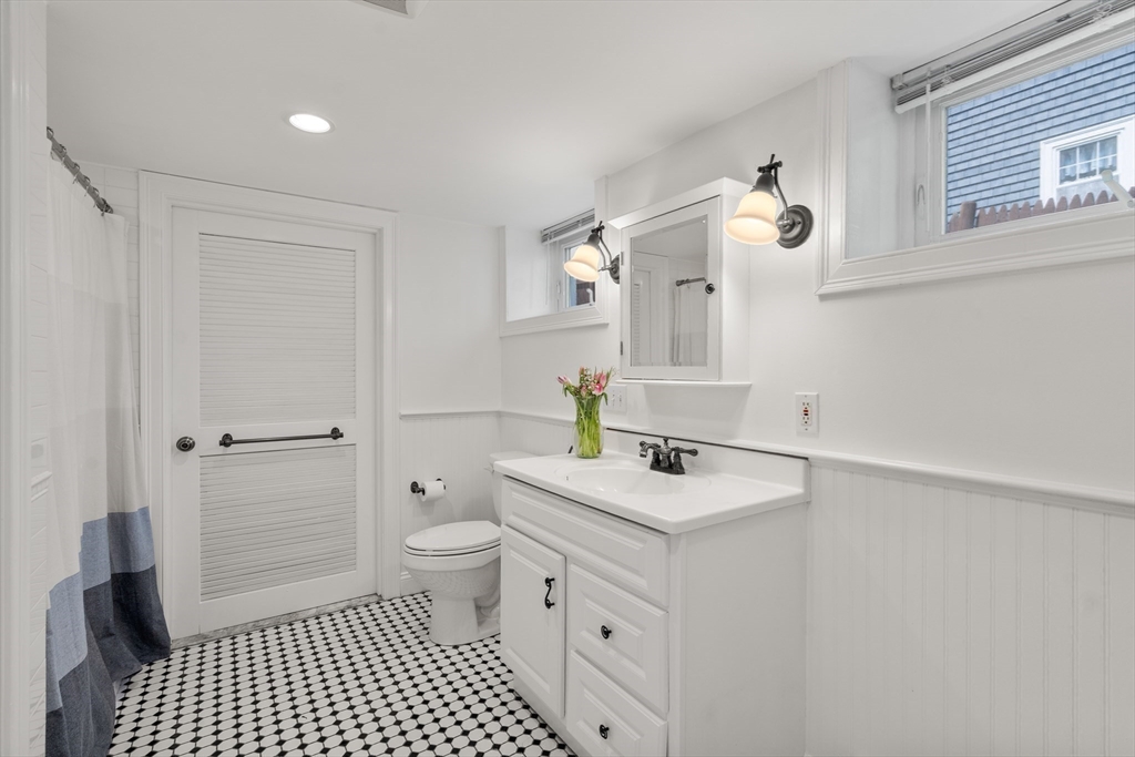 161 Perham St, Boston, MA Photo #28