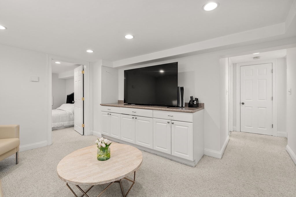 161 Perham St, Boston, MA Photo #25