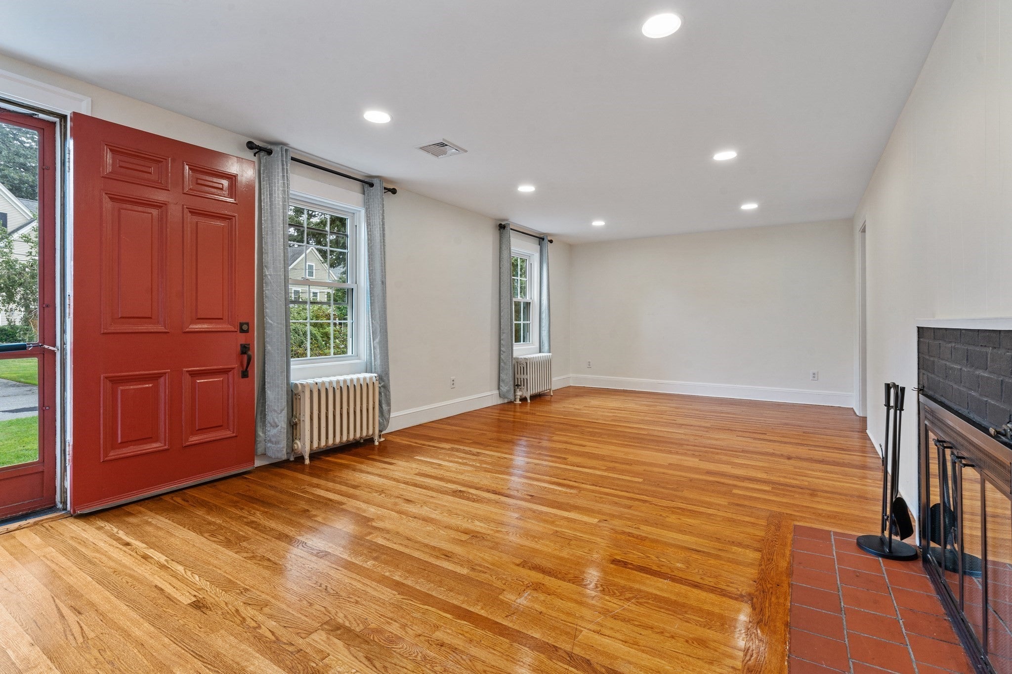 14 Gleason Rd