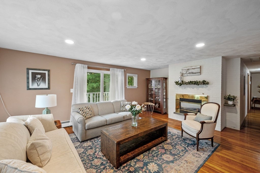 11 Mooney Rd, Salem, MA, 11 Mooney Rd, Salem, MA Photo #8