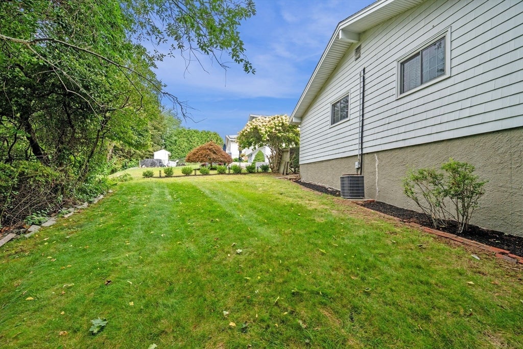 11 Mooney Rd, Salem, MA, 11 Mooney Rd, Salem, MA Photo #39