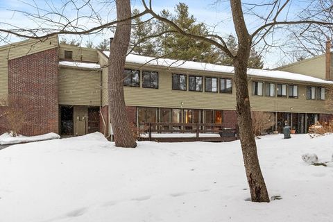 Photo of 237 Brown Bear Crossing #237, Acton, MA 01720 (MLS # 73479552)