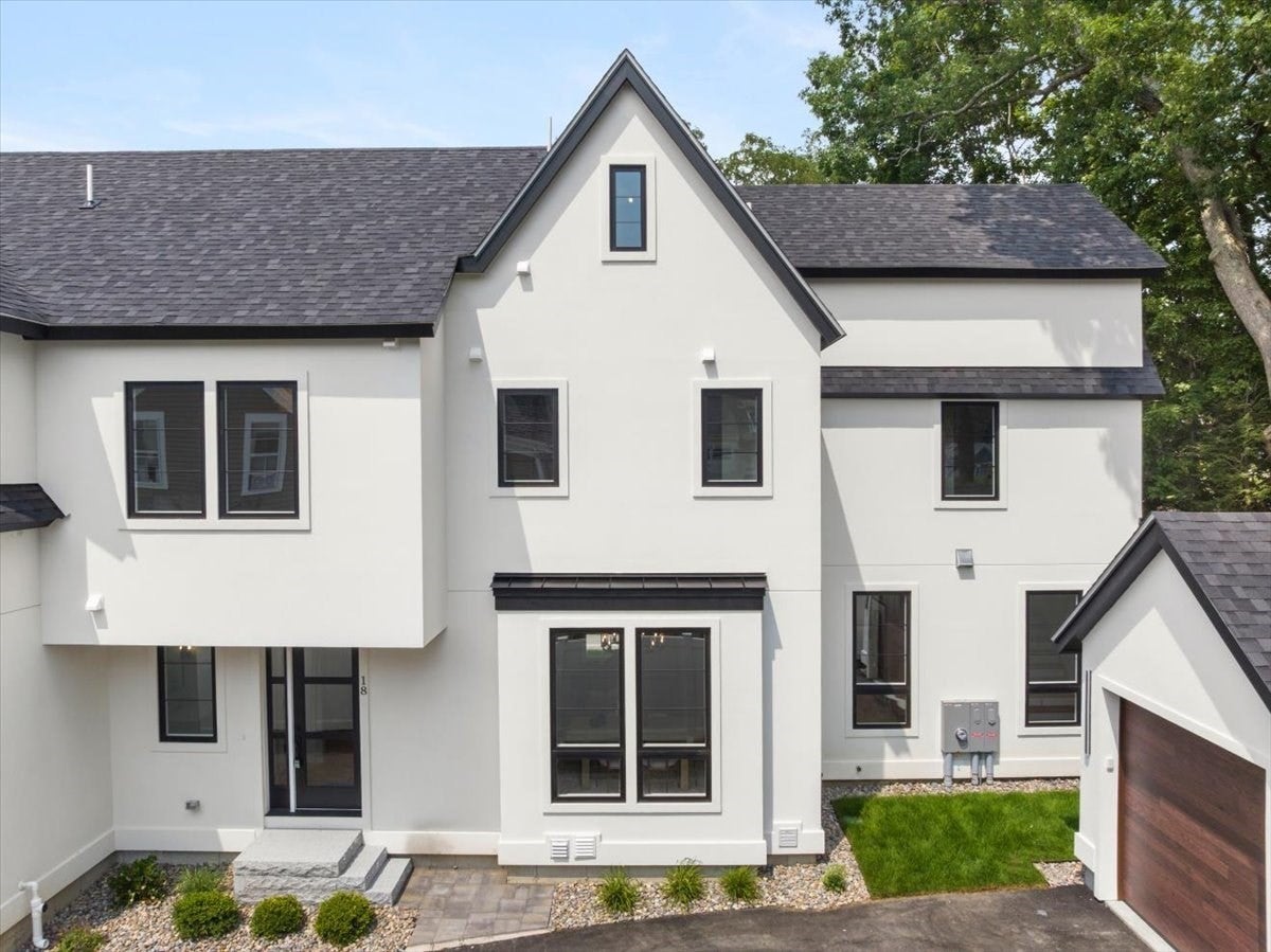 18 Grant Street