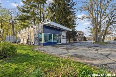 30 Thompson Road Webster MA 01570