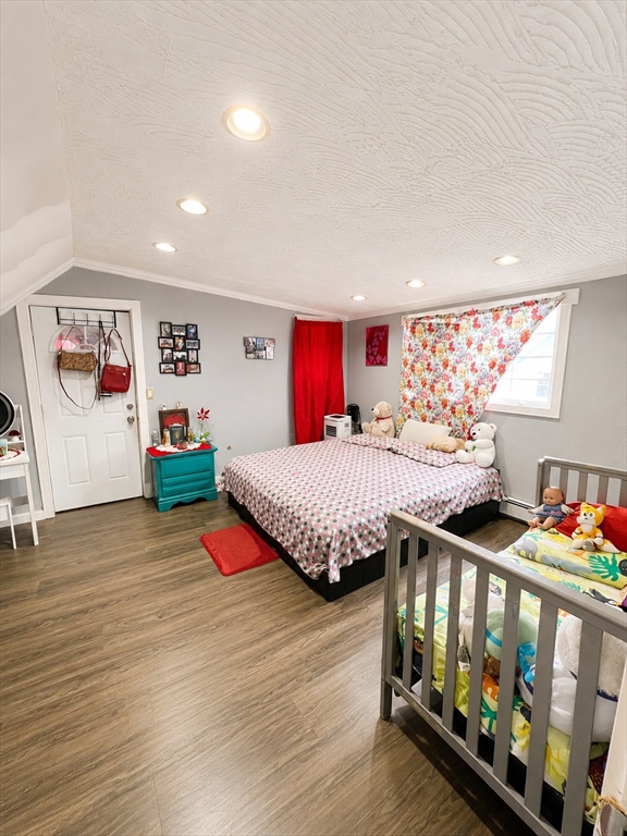 106 E Haverhill