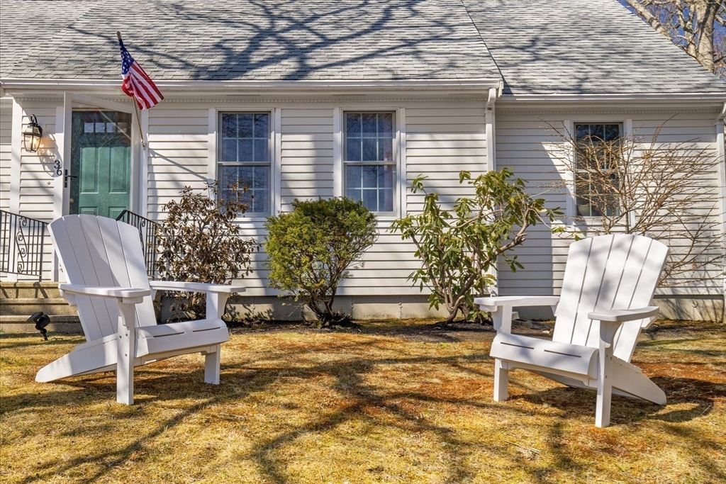 36 Clinton Dr