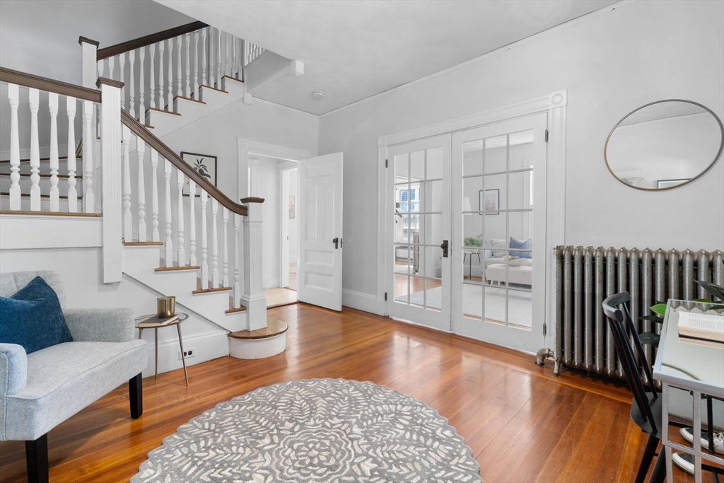 109 Lake View Ave