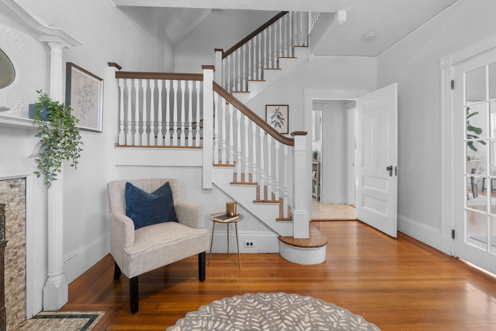 109 Lake View Ave