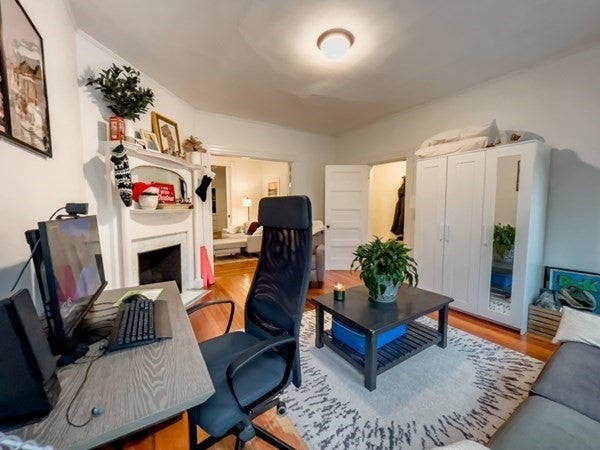 287 Chestnut Avenue #1, Boston, MA, 287 Chestnut Avenue #1, Boston, MA Photo #4