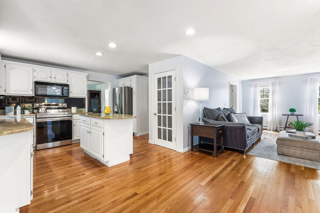 30 Jacob Dr